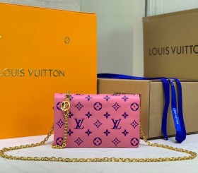 Louis Vuitton Coussin Pochette - Pink - Purple