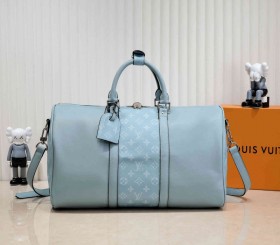 Louis Vuitton Taiga Leather Keepall Bandouliere 50 Travel Bag - Miami Green