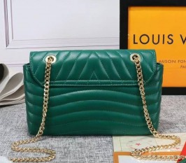 Louis Vuitton New Wave Chain Bag - Emerald Green